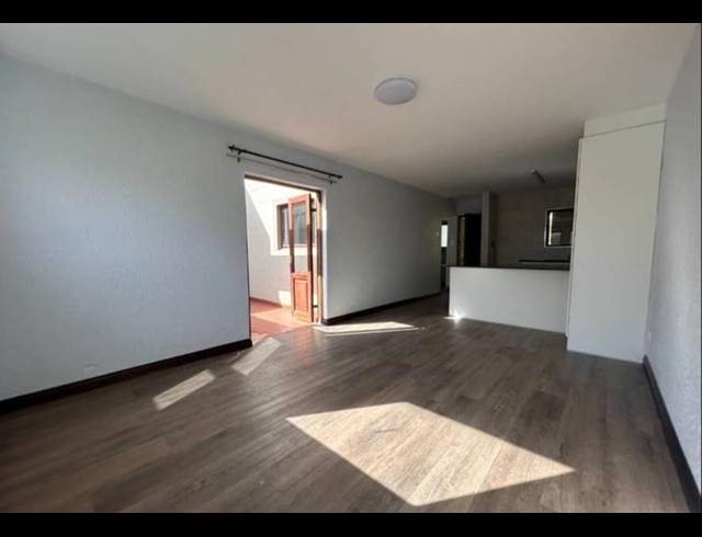 1 BEDROOM TOWNHOUSE FOR SALE IN NEWMARKET